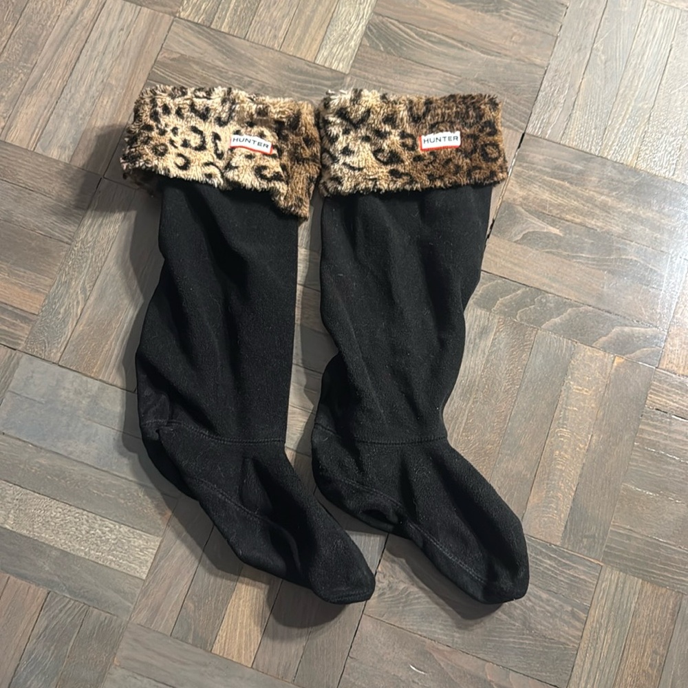 Black Leopard Hunter High Socks